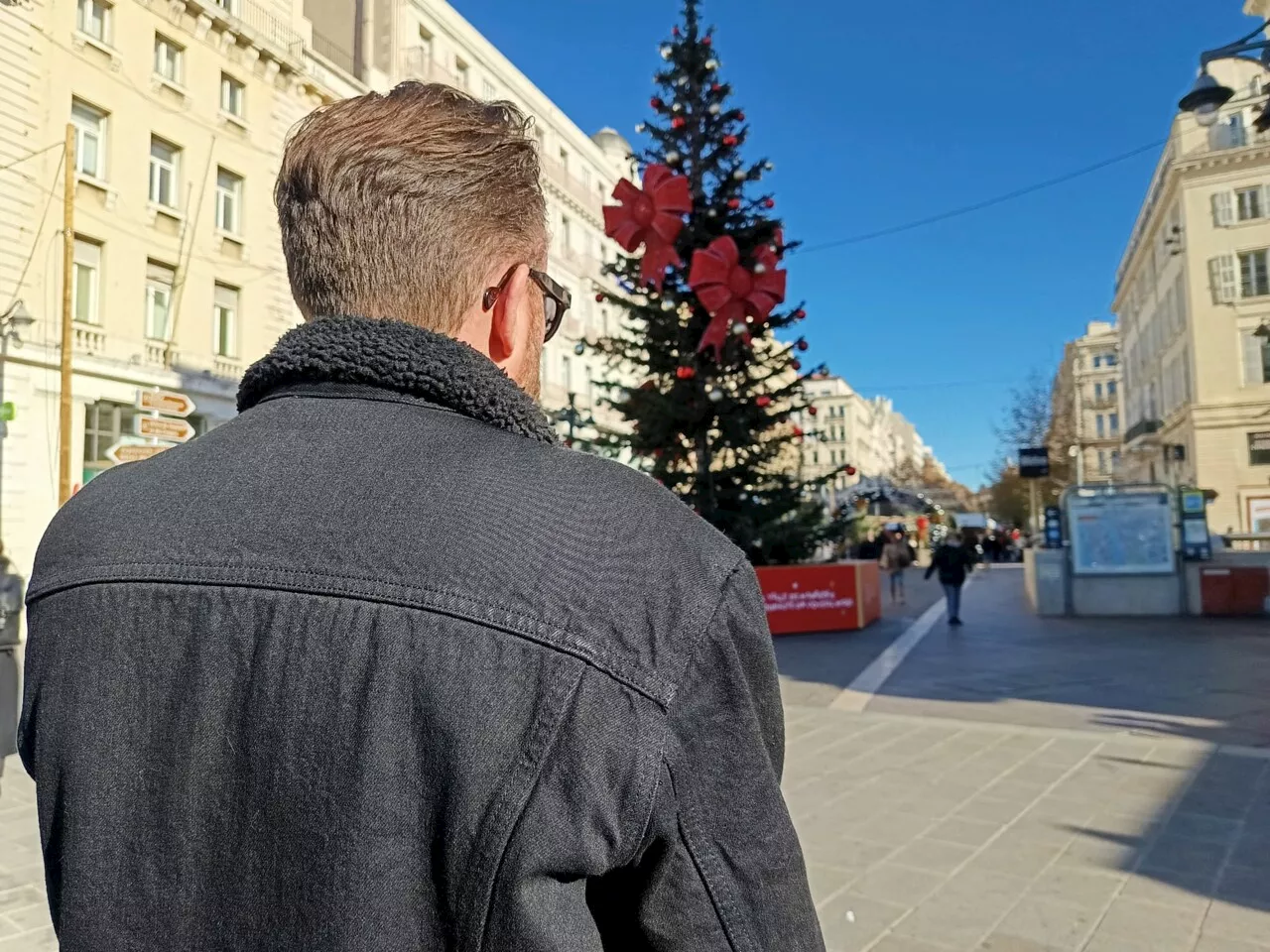 Ce Marseillais ne fête pas Noël comme les autres : 'Je me sens mieux comme ça'