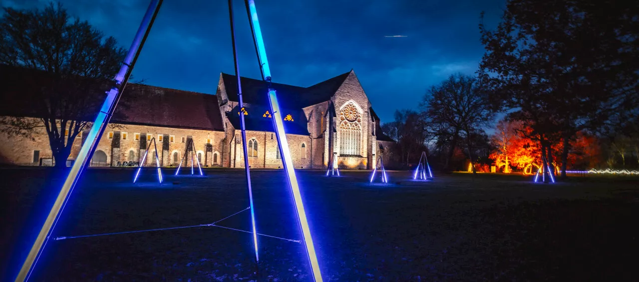 Dans cette abbaye des Côtes-d’Armor, laissez-vous surprendre par l’ambiance féerique de Noël !