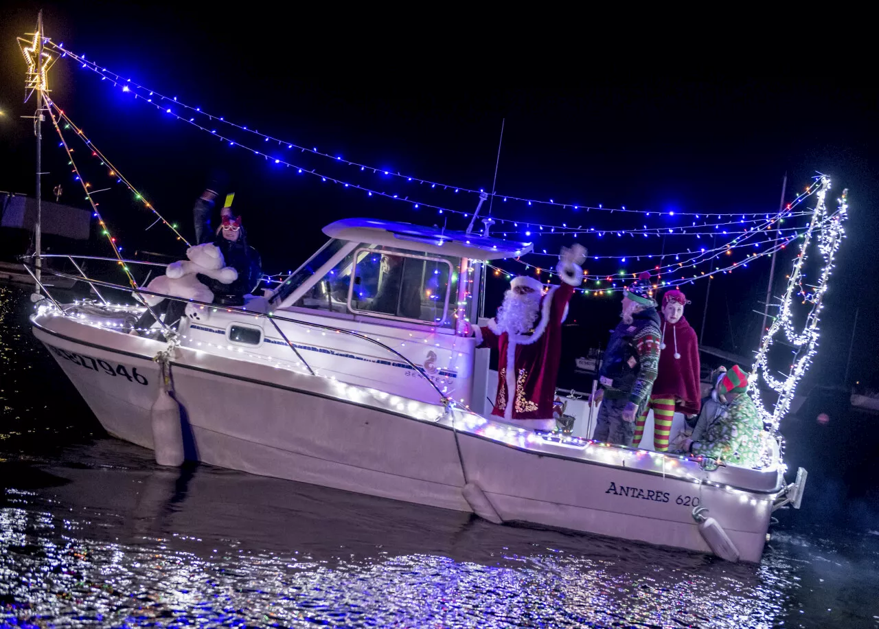 Le Père et la Mère Noël marins débarquent dans cette commune du Finistère