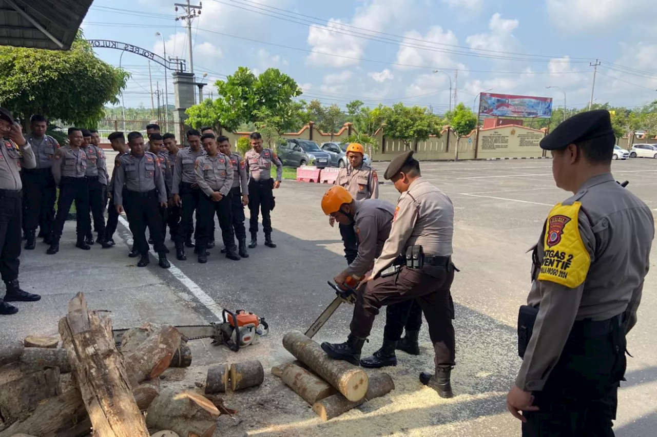 Polres Kulon Progo tingkatkan kesiapan hadapi bencana hidrometeorologi