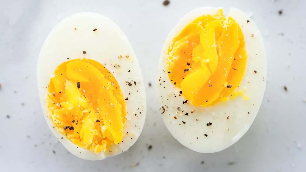 Eier kochen: So gelingt Ihnen das perfekte Frühstücksei