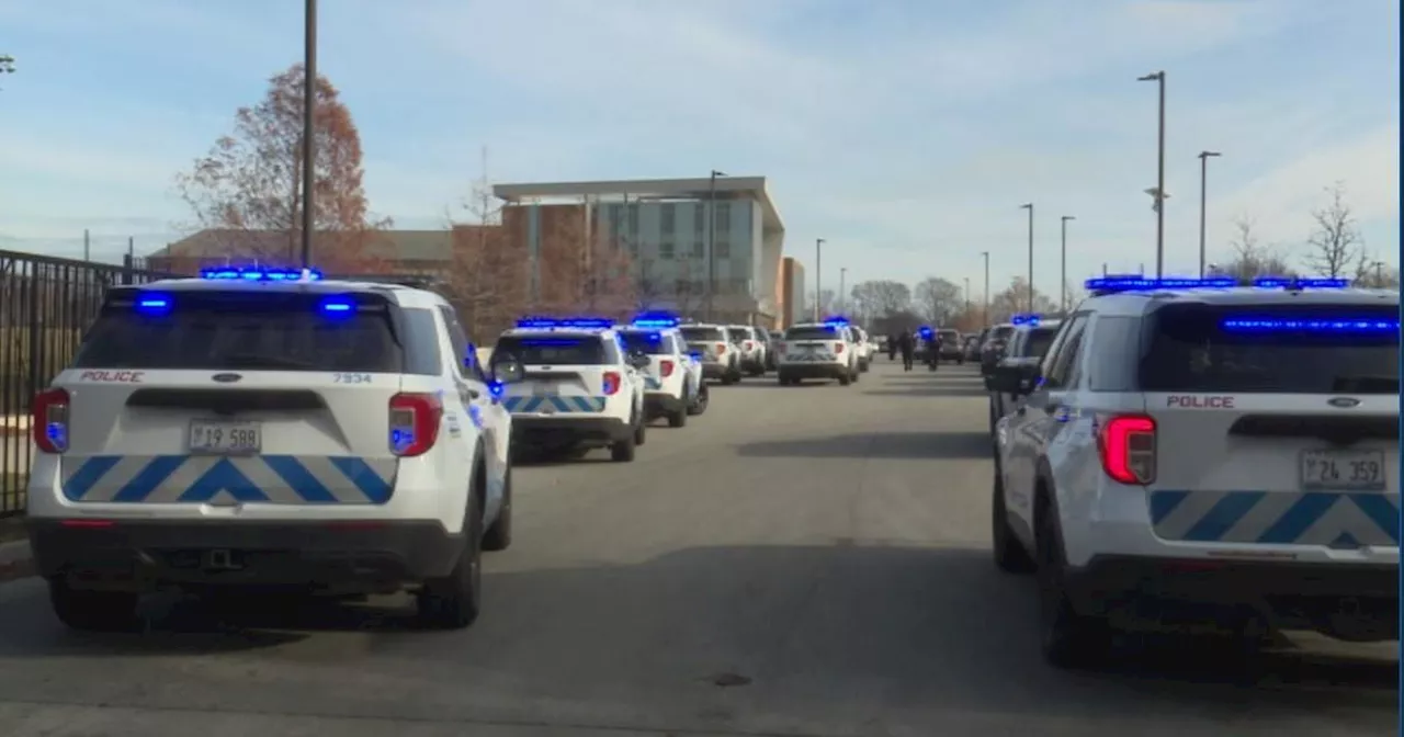 4 Chicago police officers injured breaking up brawl at Englewood STEM High School