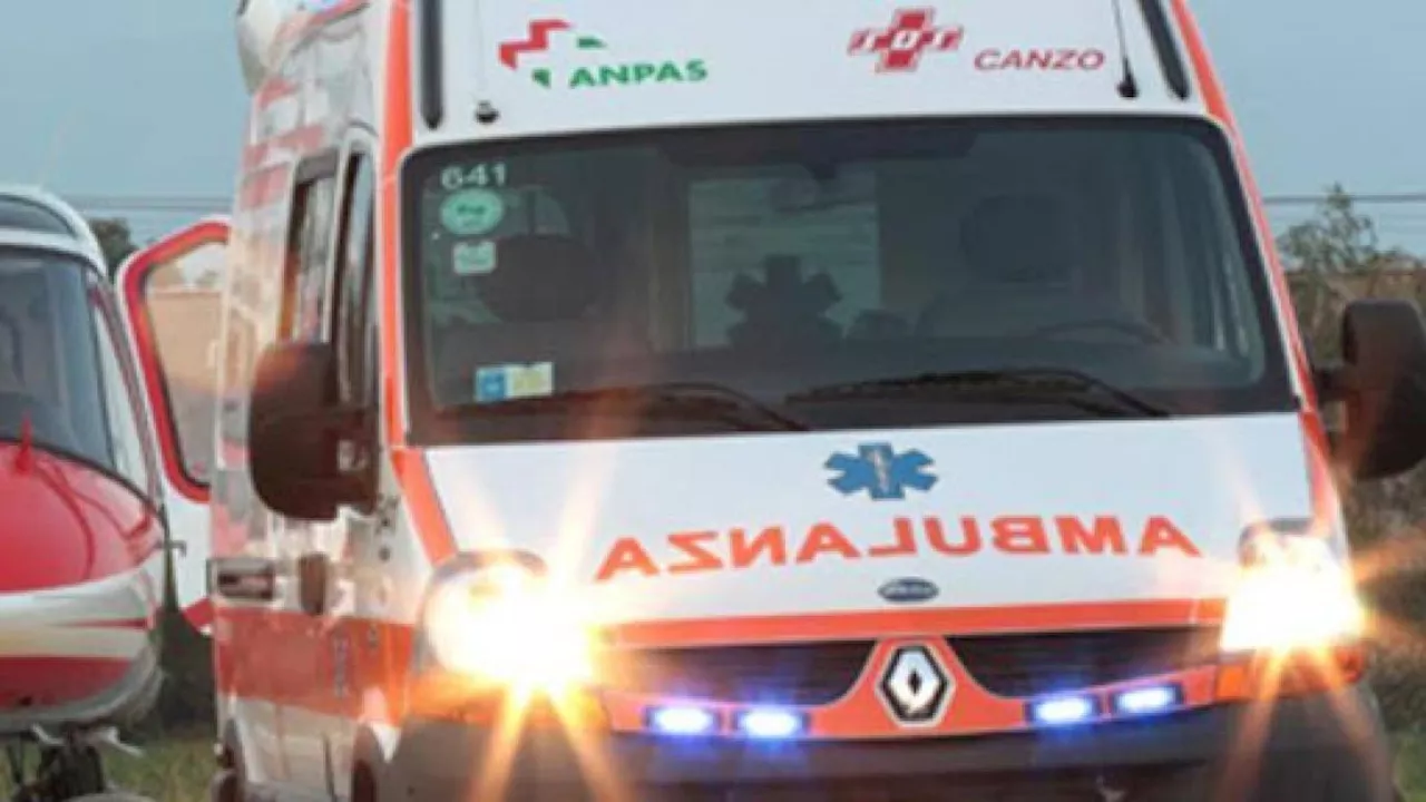 Palermo, auto contro camion: morti due giovani, tre feriti gravi