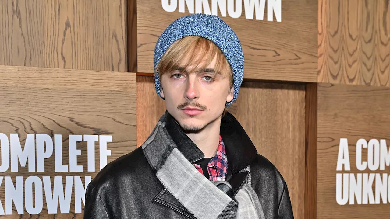 Timothee Chalamet is unrecognizable in hilarious 'emo' Bob Dylan outfit at A Complete Unknown NYC...