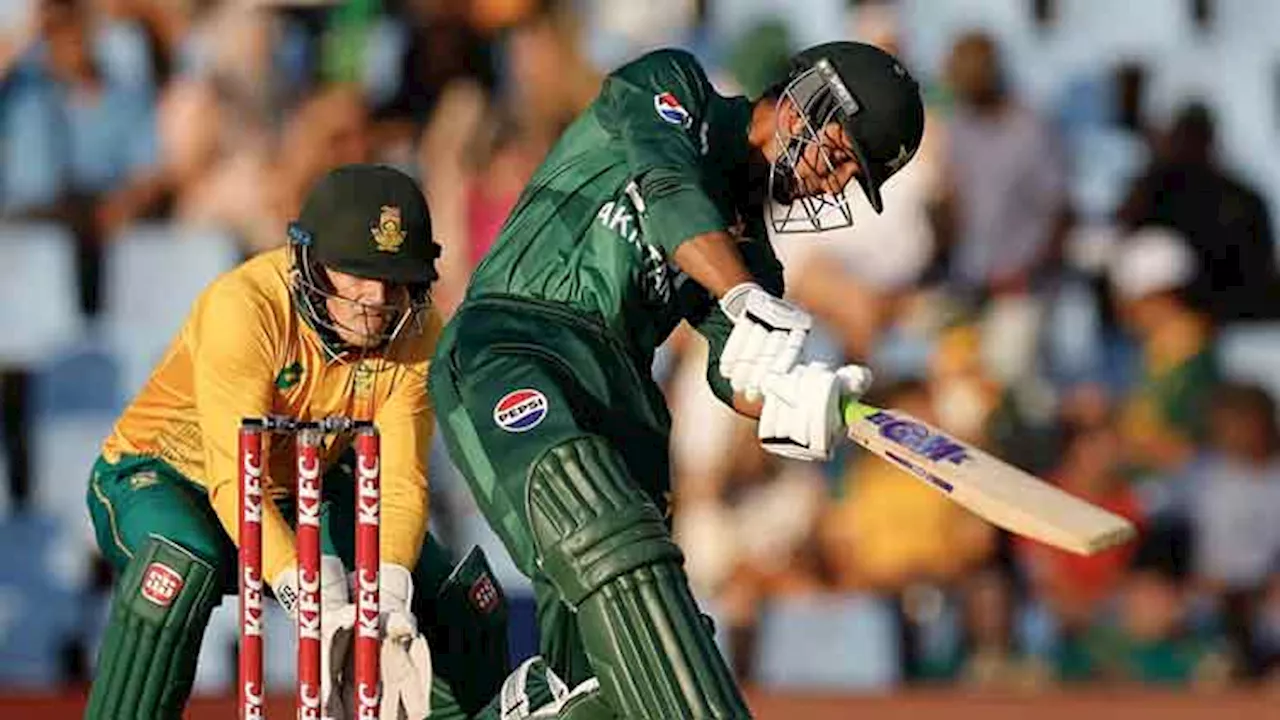 Pakistan make one change in playing XI for third T20 against South Africa