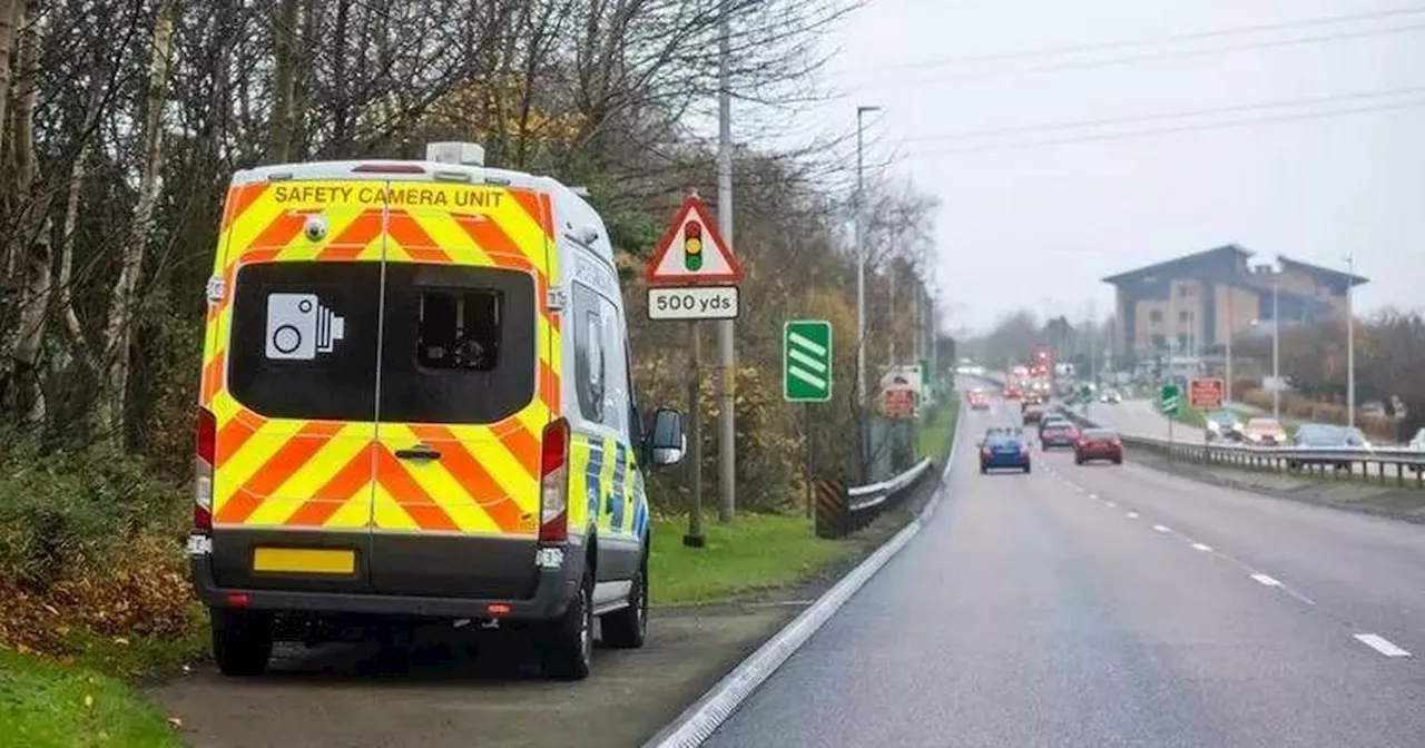 Warning to drivers over flashing to alert other road users of speed cameras