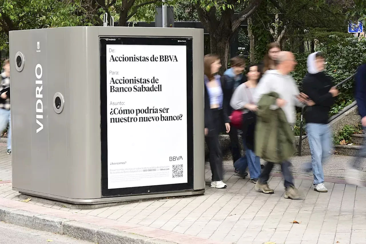 Una quincena de organizaciones piden personarse en la opa de BBVA sobre Banco Sabadell