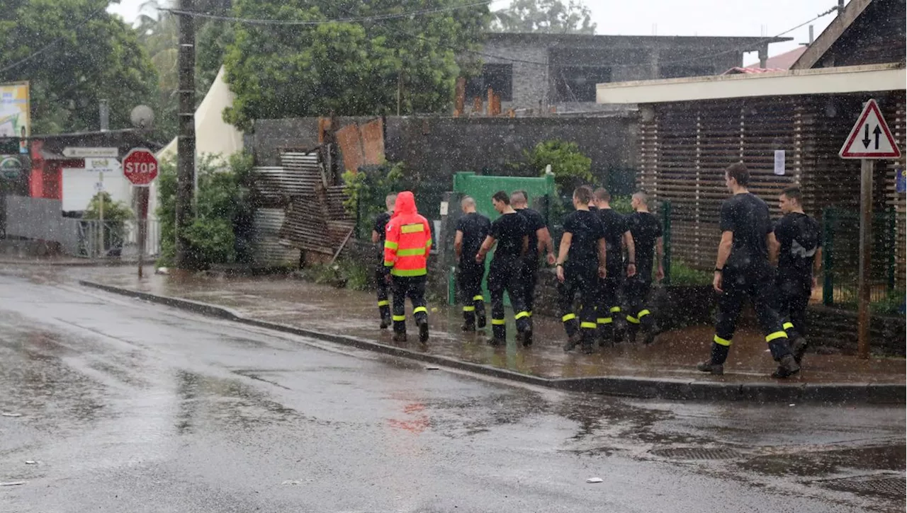 Cyclone Chido à Mayotte : l'alerte violette levée, 'situation catastrophique' alertent des maires