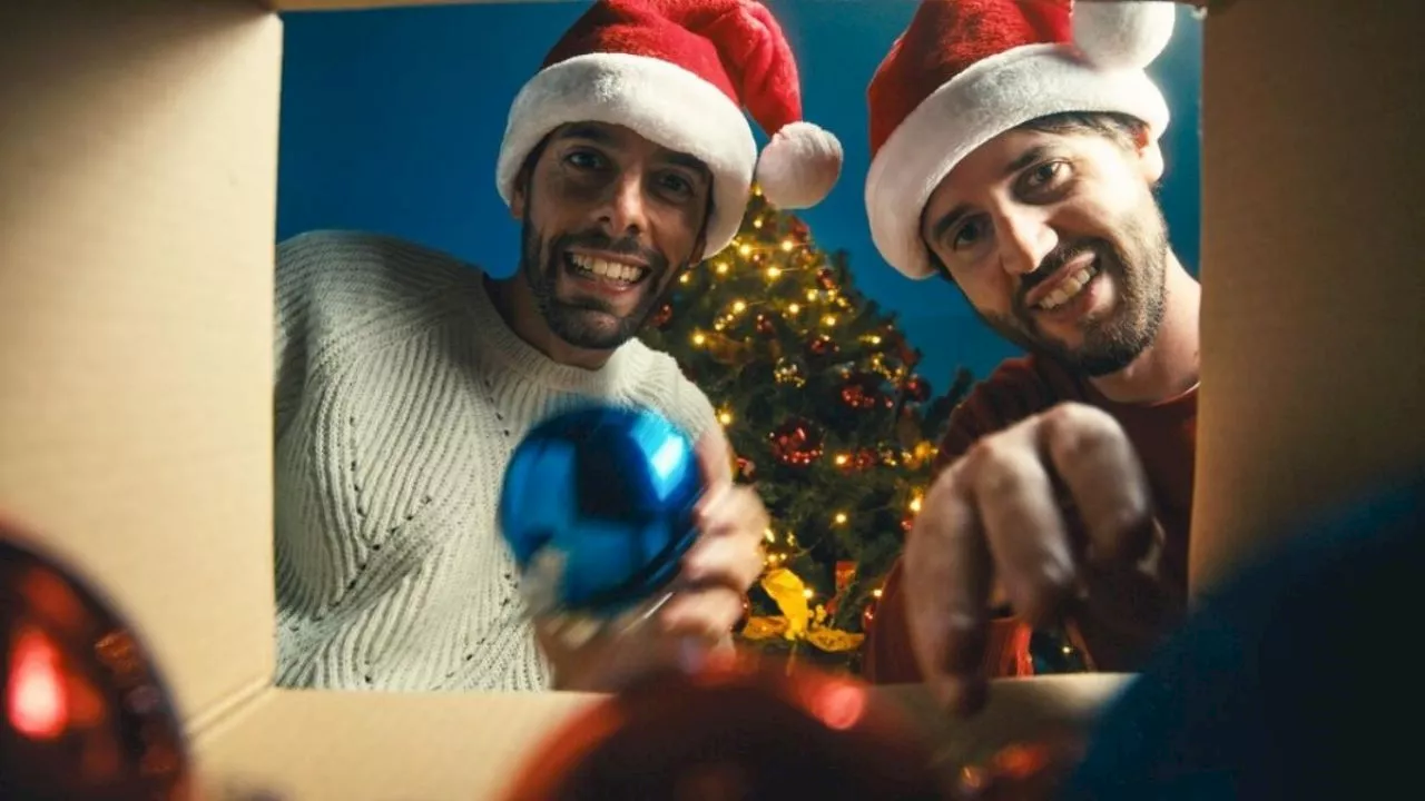 ¿Cómo organizar un amigo invisible de Navidad para divertirte como nunca en las celebraciones?