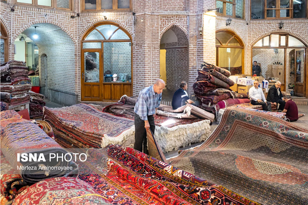 دولت در نحوه رفتار با صادرکنندگان فرش تجدیدنظر کند/ اصفهان، میزبان جشنواره «قالی فاخر ایران»