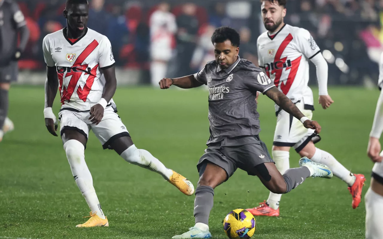 Rodrygo marca, mas Real Madrid empata com Rayo Vallecano e perde chance de assumir liderança