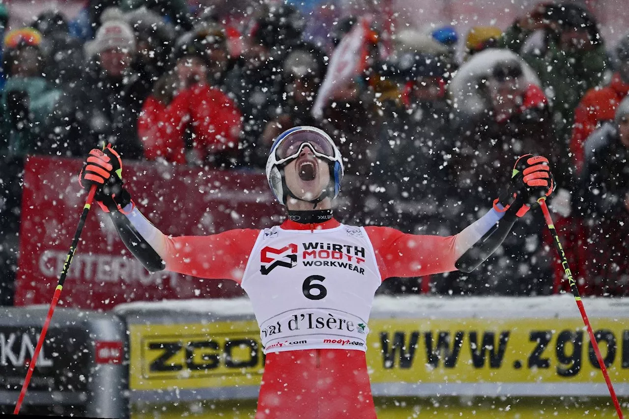 Ski: le Suisse Odermatt remporte le géant de Val d'Isère