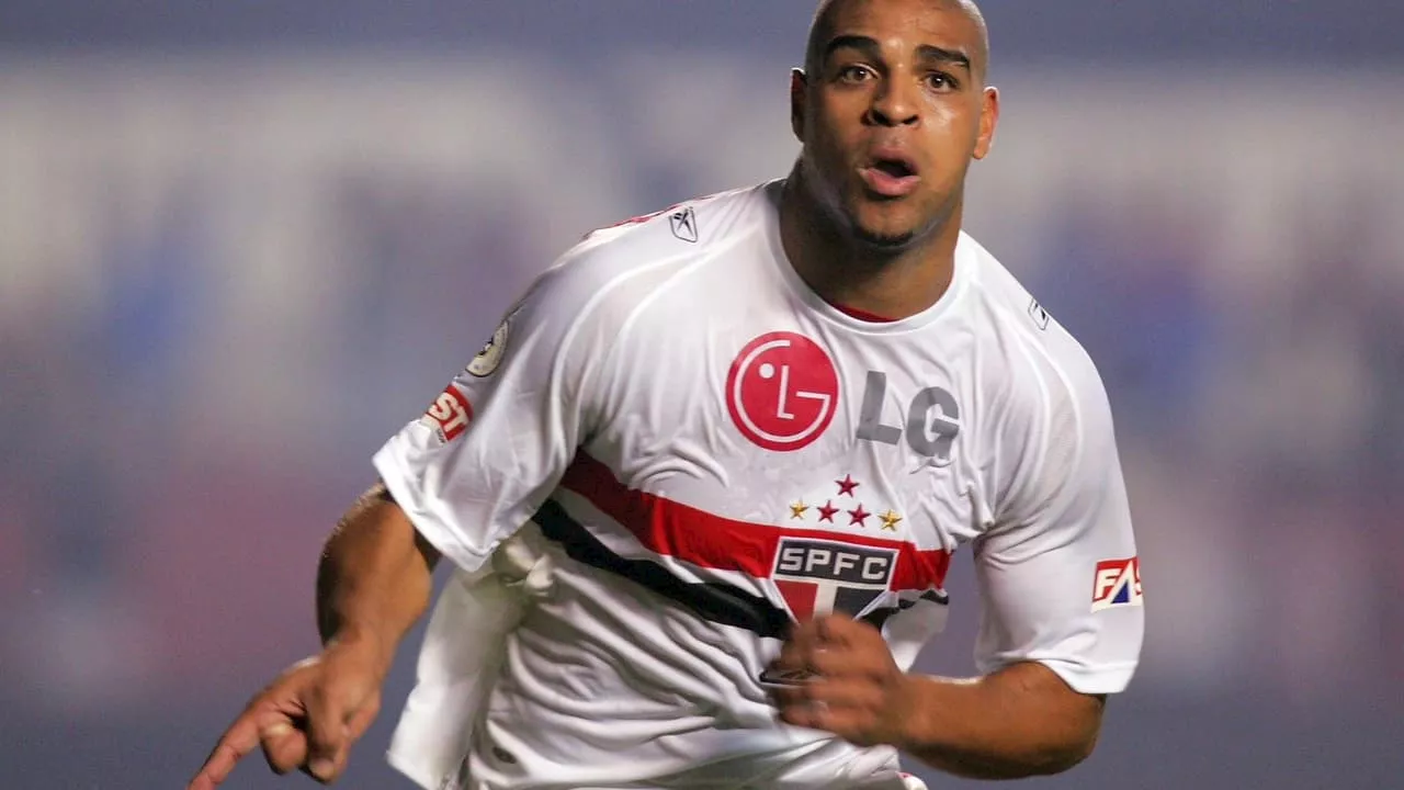 Gols, polêmicas e volta à Seleção: a passagem de Adriano Imperador no São Paulo