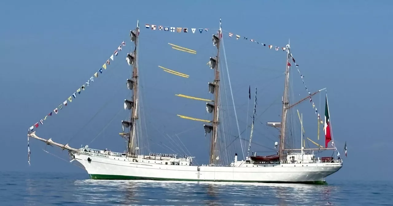 Buque Escuela Cuauhtémoc arriba a Acapulco; regresa de llevar mensaje de paz al mundo, afirma titular de Marina