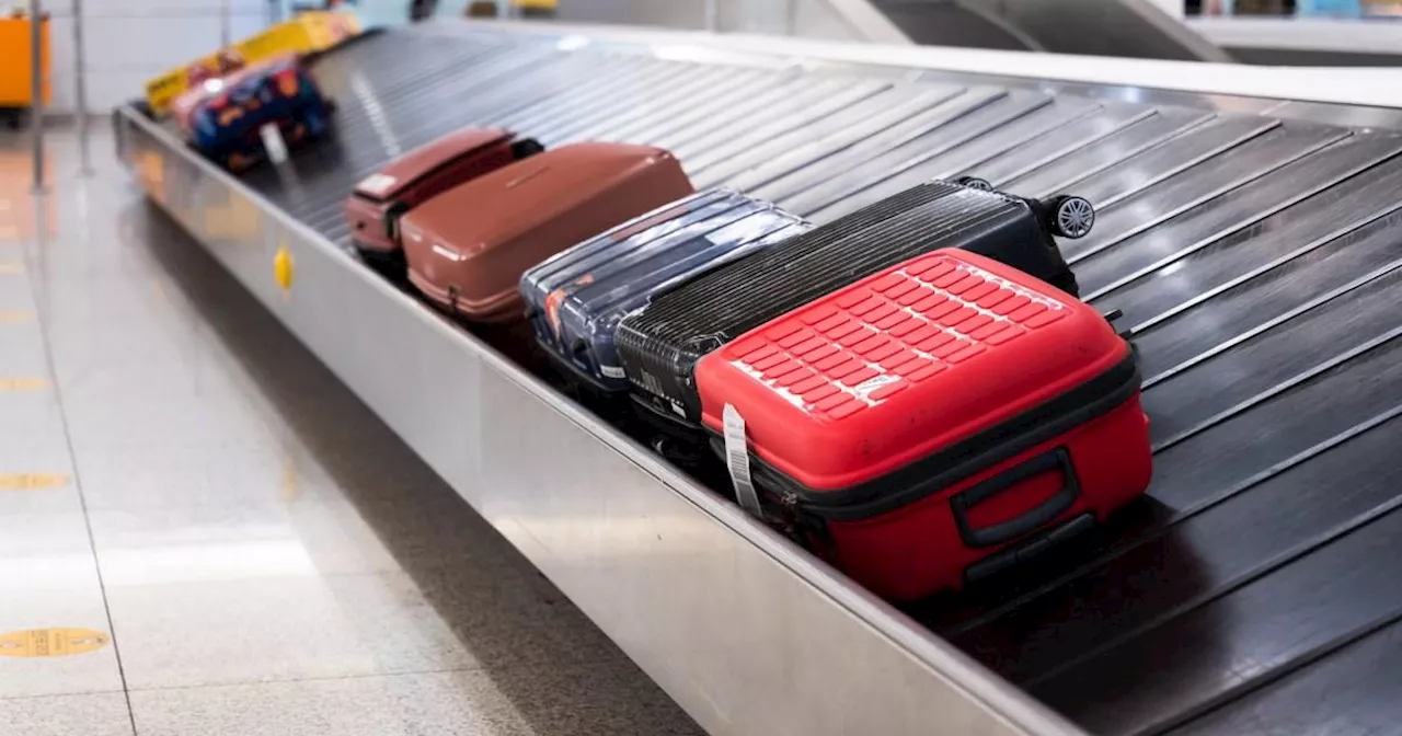 Airline offering same-day baggage delivery for passengers who prefer not to carry luggage