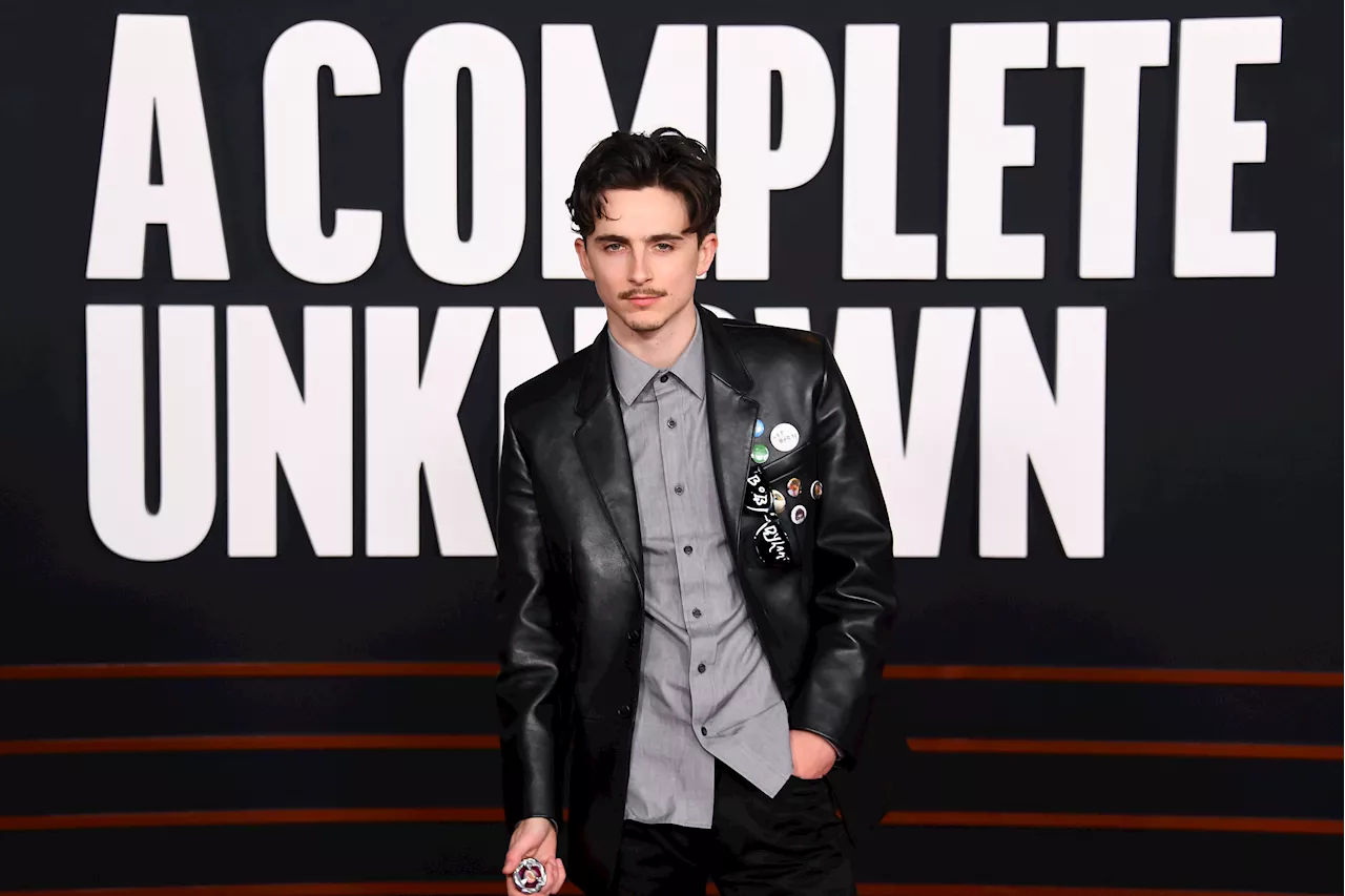 Timothée Chalamet looks nearly unrecognizable with blonde bangs