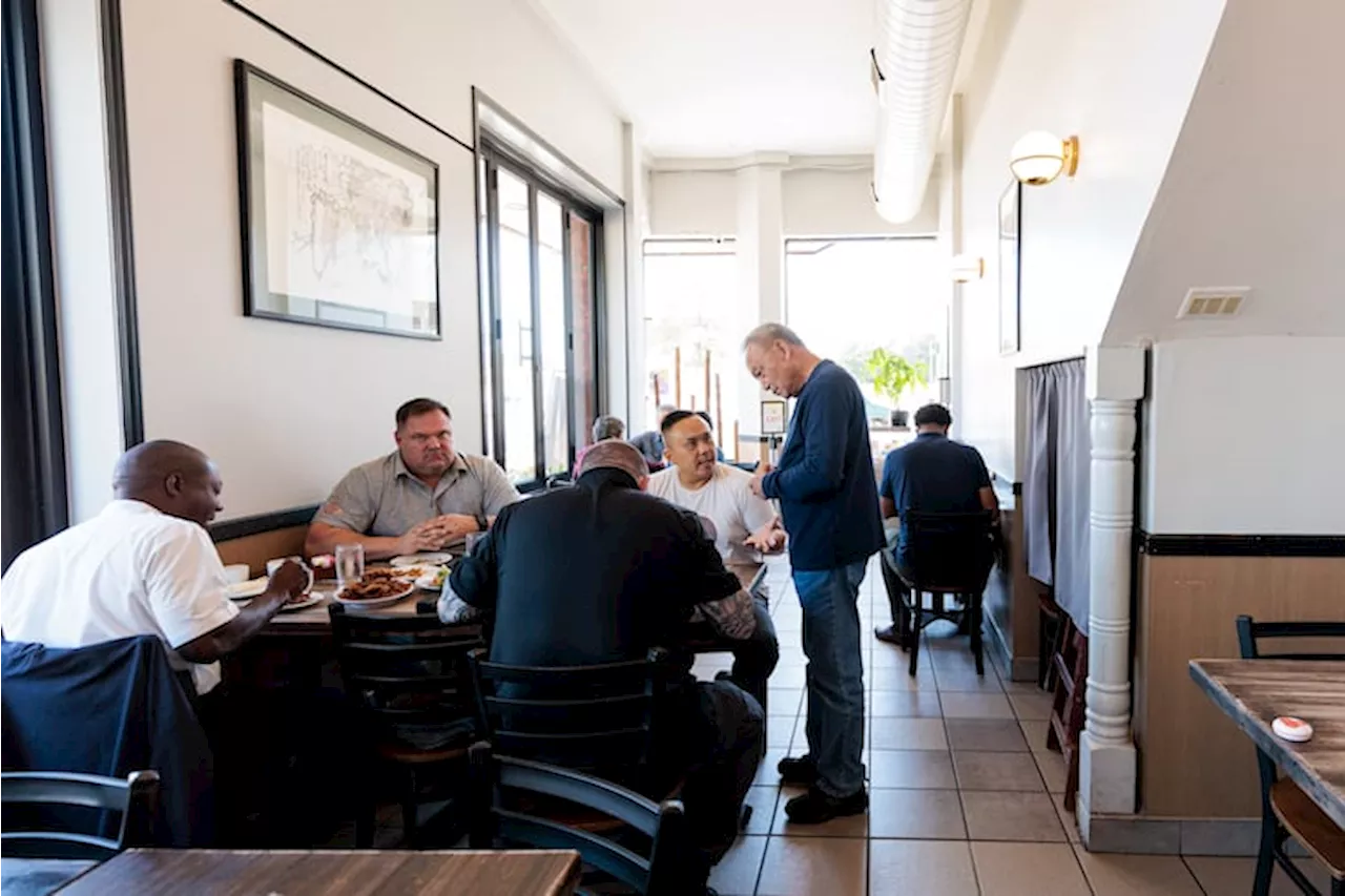 Chinatown landmark Sang Kee Peking Duck House is shut down by the city over a mysterious steam issue