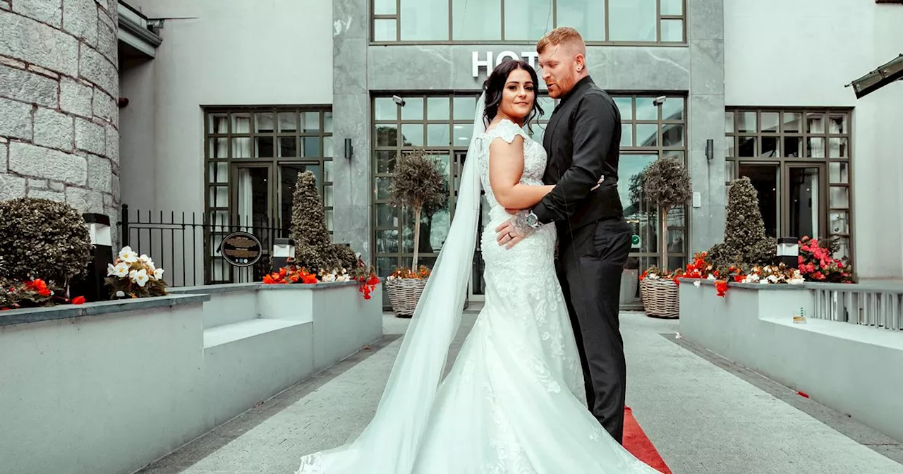 Couple wed in stunning Cork hotel and father of the groom played special role