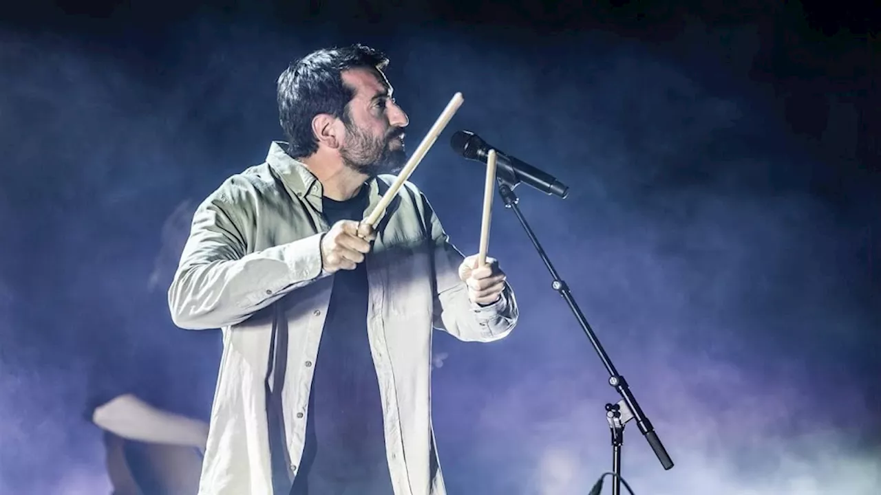 Dotan geeft armbandje aan paus Franciscus bij tweede ontmoeting