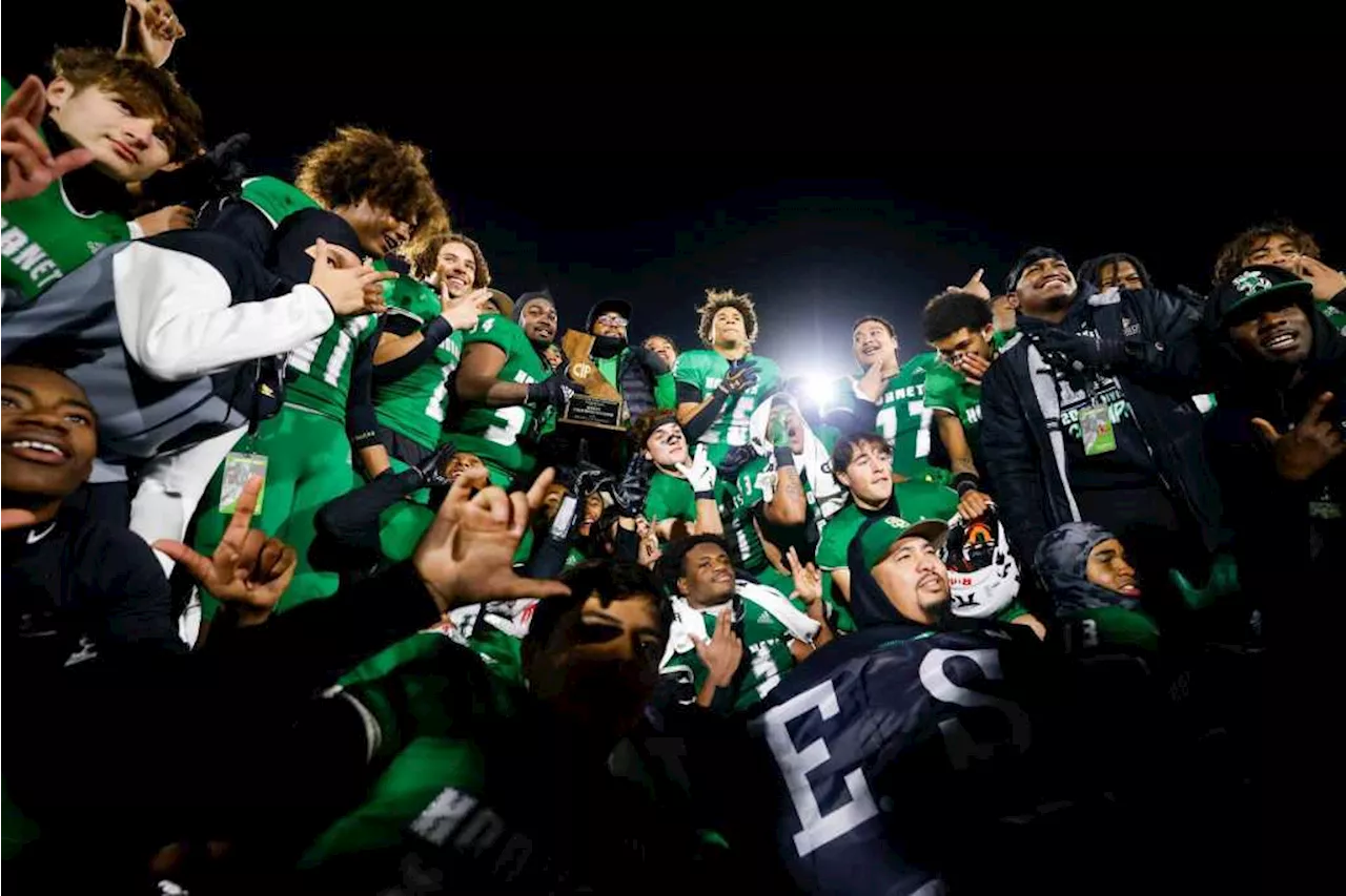 Photos: Lincoln beats Pittsburg 28-26