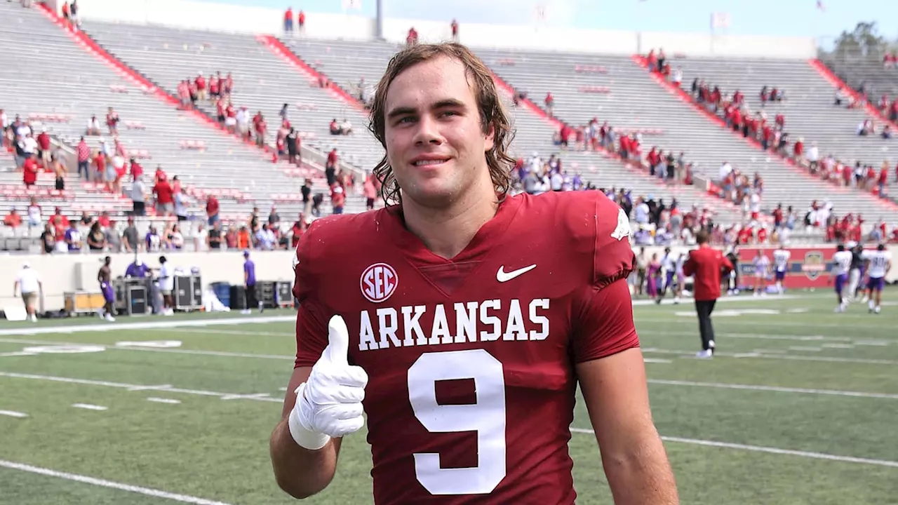 Arkansas Transfer TE Luke Hasz Announces Commitment to Ole Miss Football