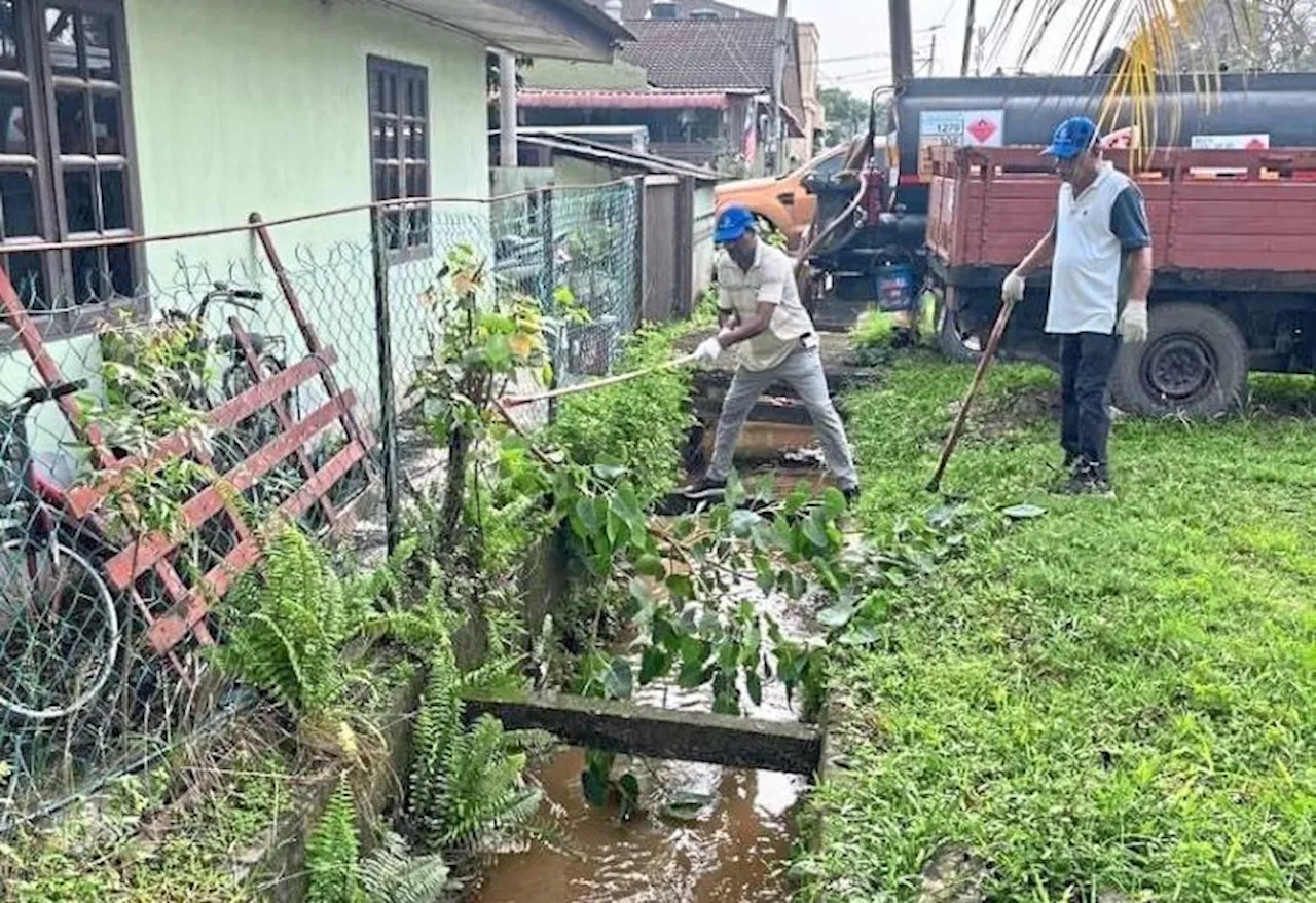 Clean-up at 13 Klang neighbourhoods to prevent dengue