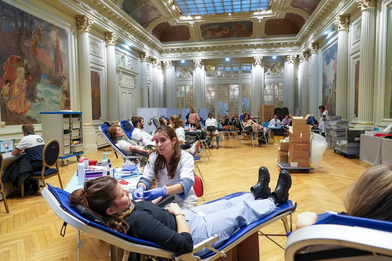 Biarritz : plus de 120 personnes pour un don du sang impérial à l’hôtel du Palais