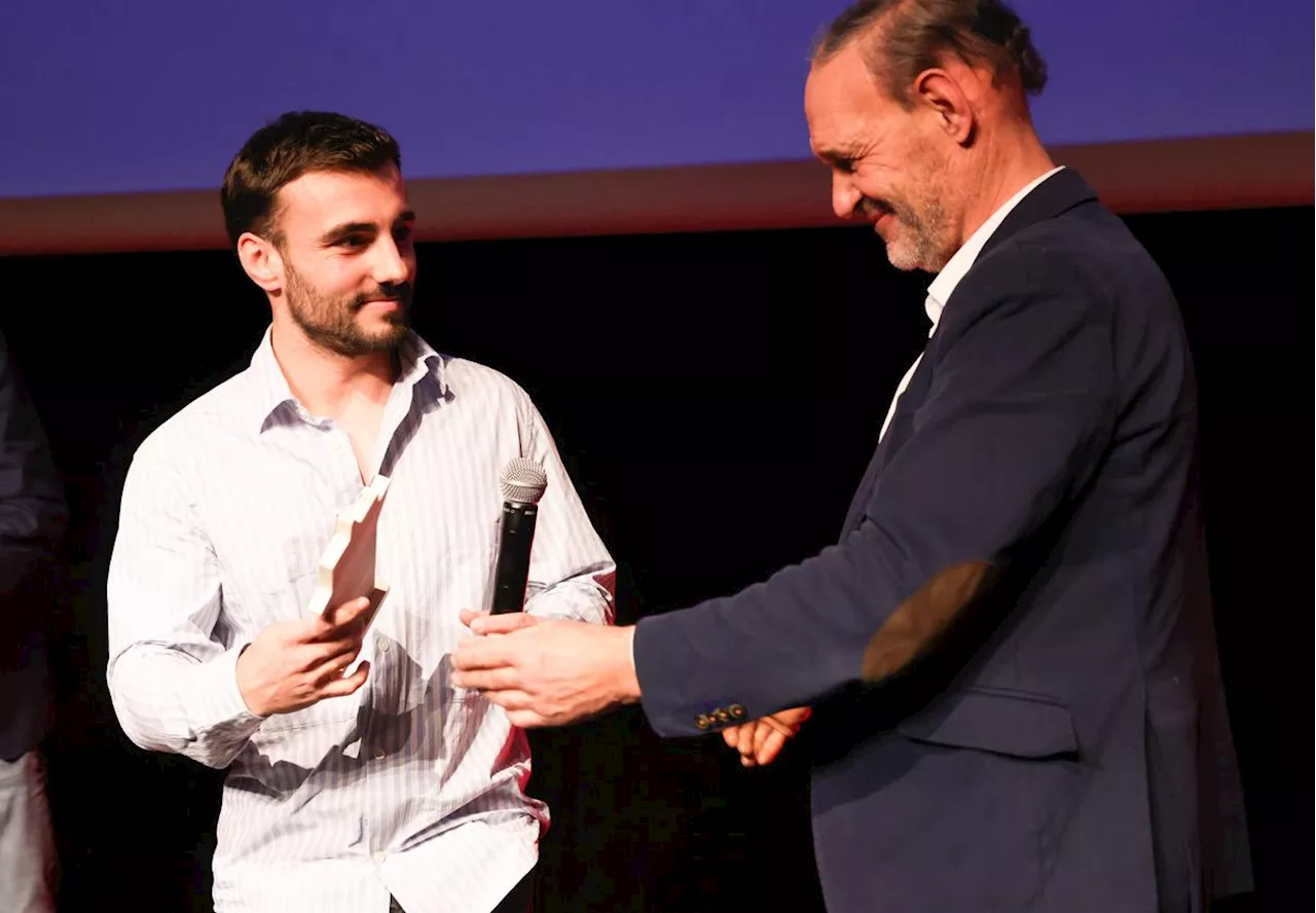 Vidéo. Oscars du Sport « Sud Ouest » : le demi d’ouverture du SAM, Florian Aguer honoré à Bordeaux