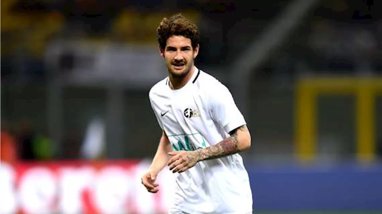 Sorpresa a Milanello, Pato fa visita al suo Milan: 'Non voglio piangere, devo esser forte'