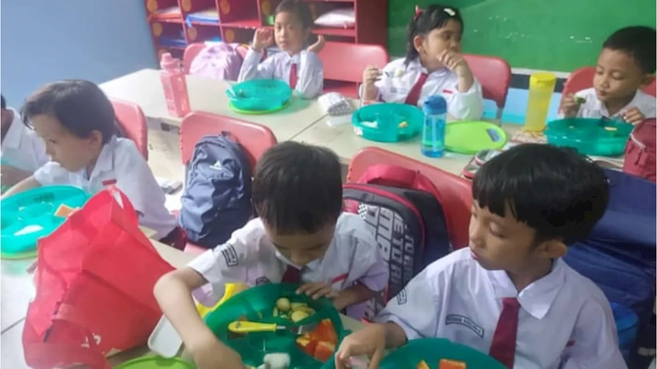 Program Makan Gratis Bergizi Jadi Cara Ajarkan Etika Makan pada Anak