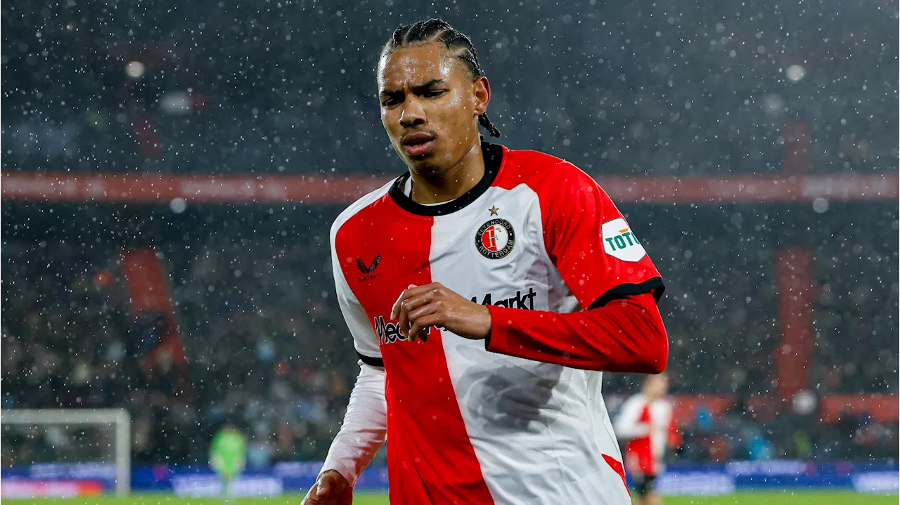 Calvin Stengs en Hugo Bueno keren na lange tijd terug in basis Feyenoord; Hwang In-beom en Anis Hadj Moussa ontbreken