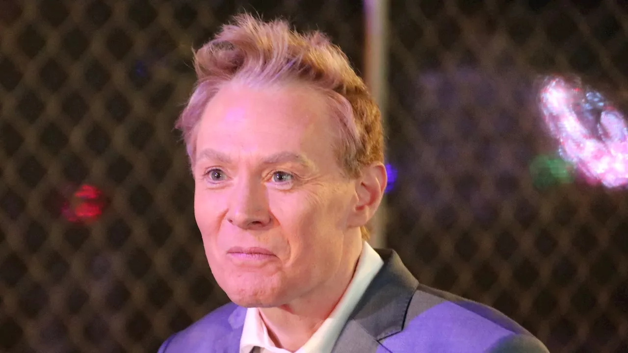 'American Idol' alum Clay Aiken recalls losing fans after coming out in 2008