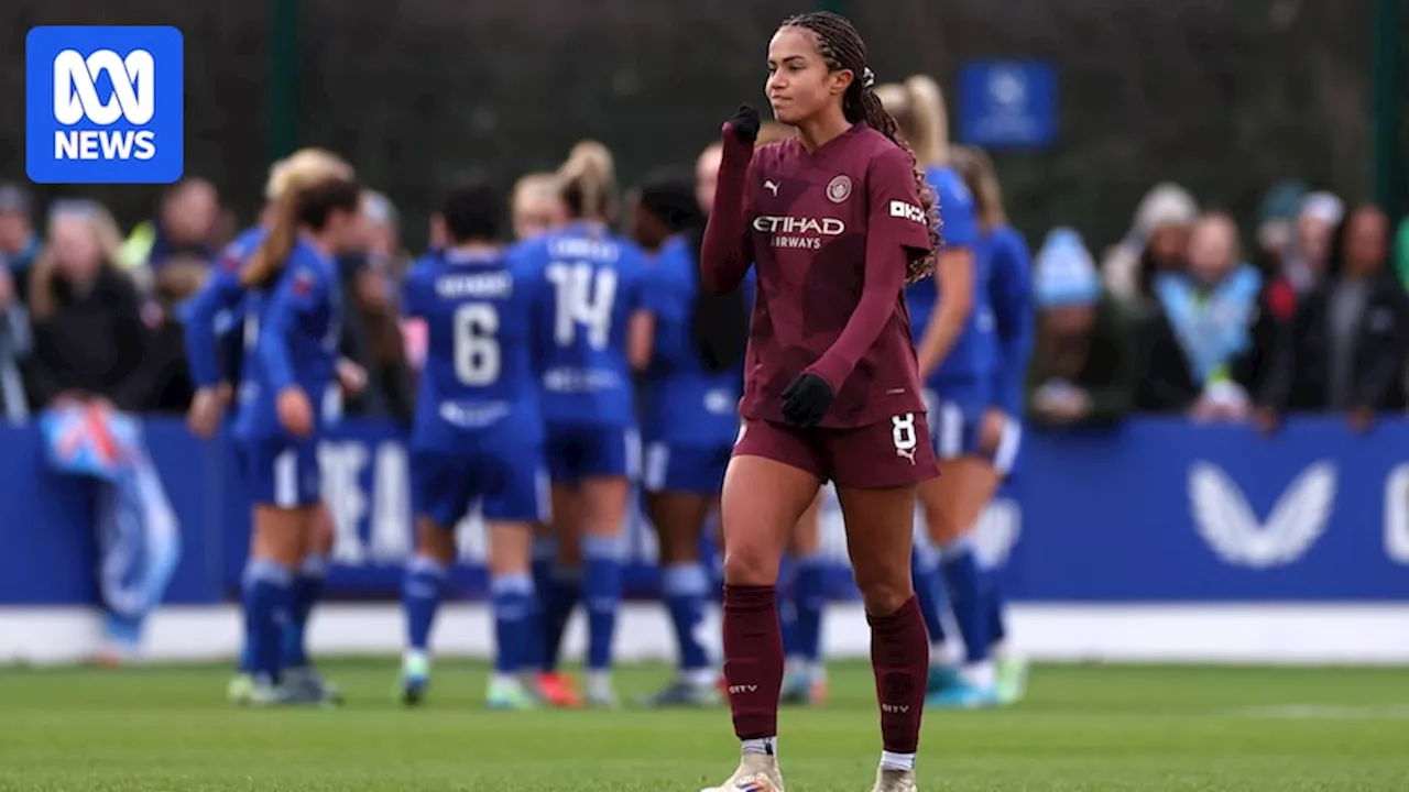 Mary Fowler scores late goal in Manchester City's 2-1 WSL loss to Everton