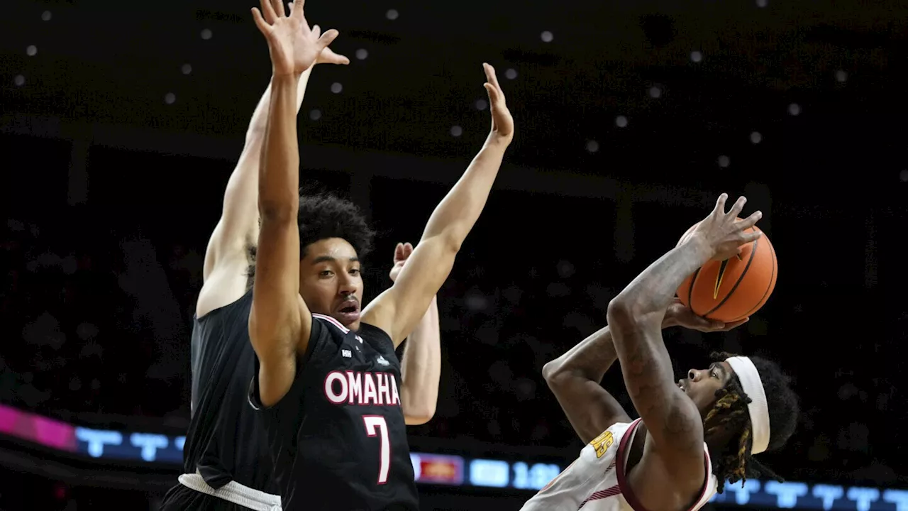 Keshon Gilbert scores 16 points to help lead No. 3 Iowa State past Omaha 83-51