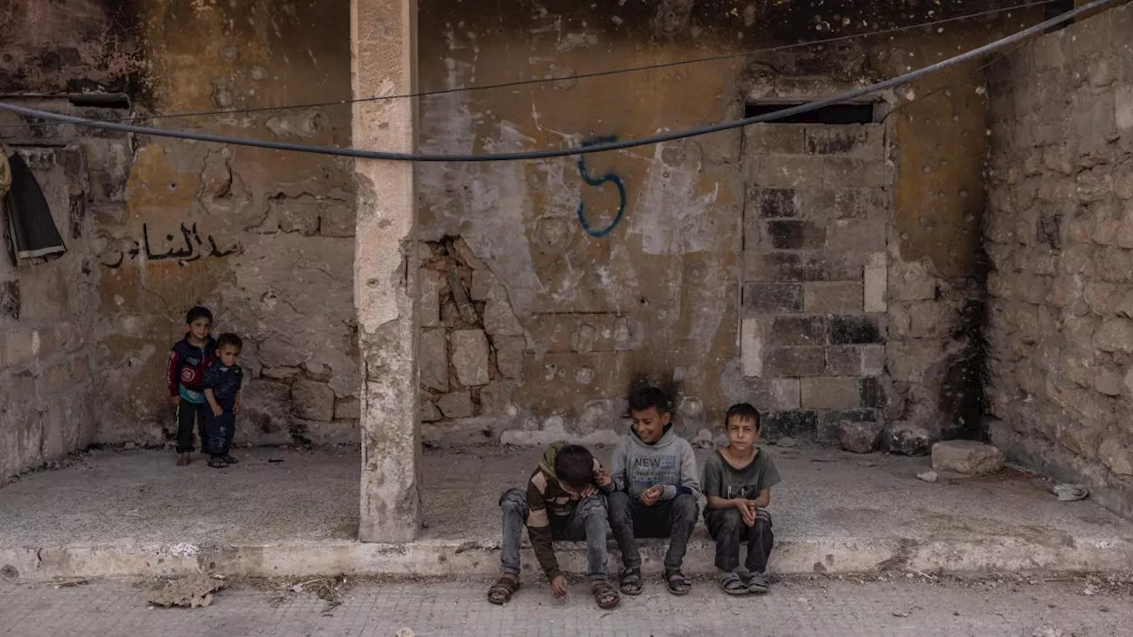 Live-Ticker zum Krieg in Nahost: Syrische Schulen und Universitäten nehmen Betrieb wieder auf