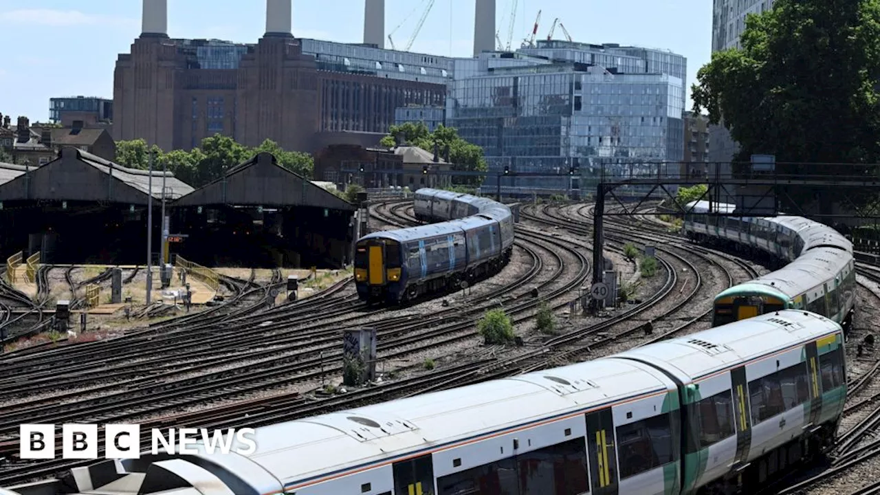 How are South East trains affected by the timetable change?