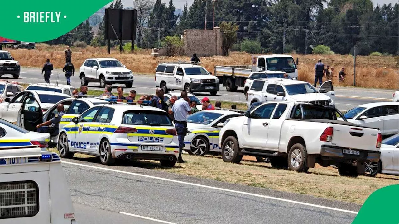 Video of Nelson Mandela Bay Cops’ Heavy Gunfight With Thugs Goes Viral