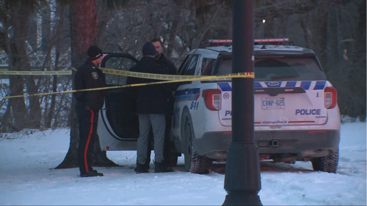 Police investigating body found near Rideau River in Ottawa