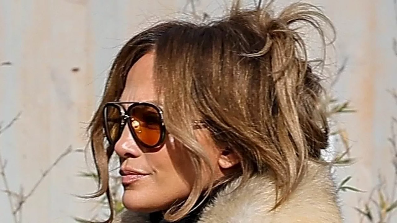 Jennifer Lopez shows off her chic winter style during LA outing amid ongoing Ben Affleck divorce