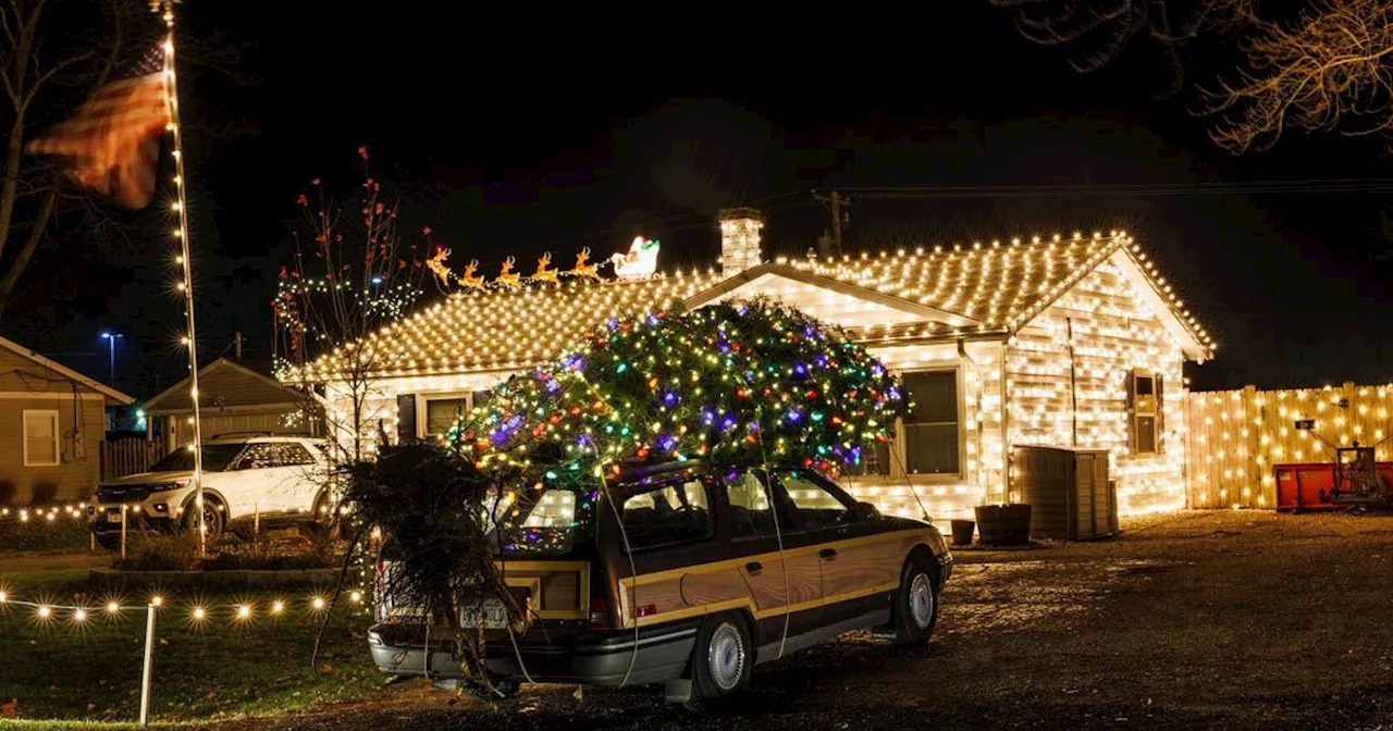 Becoming Clark Griswold is holiday magic for ‘Christmas Vacation’ superfan