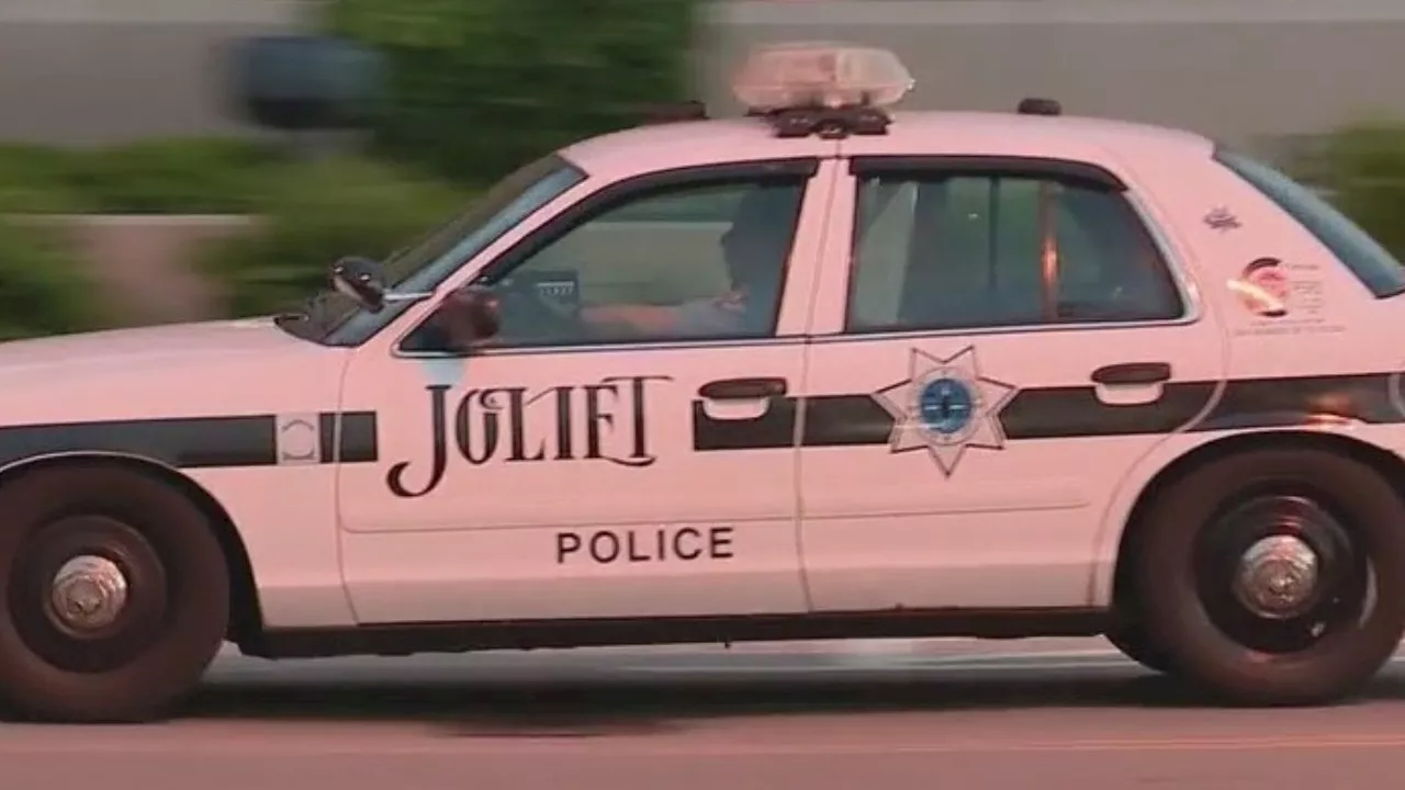 Pedestrian killed in hit-and-run crash in Joliet