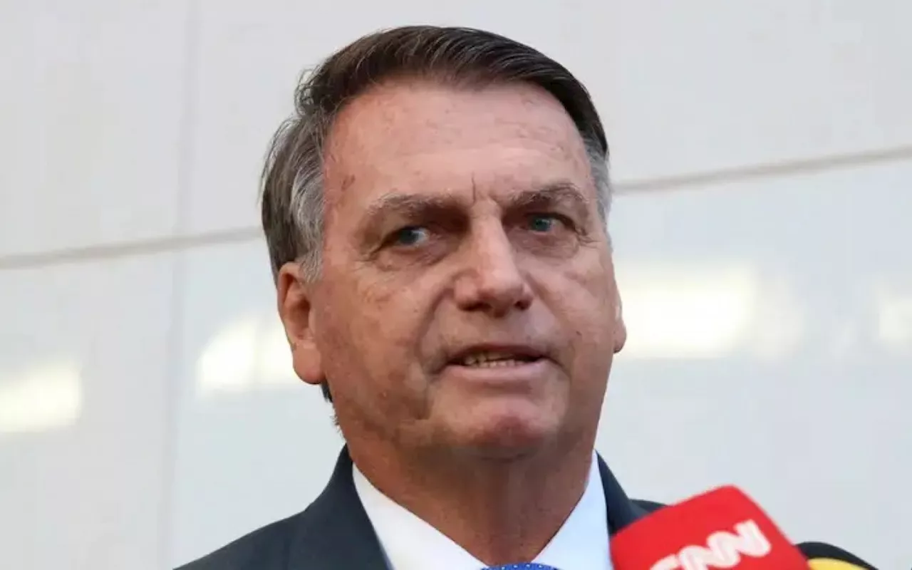 Bolsonaro questiona prisão preventiva de Braga Netto após conclusão do inquérito pela PF