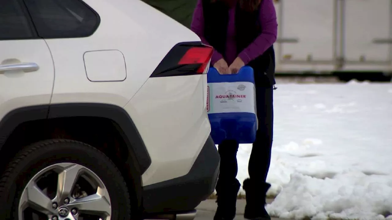 Huntsville residents are still without water as town leaders search for leak