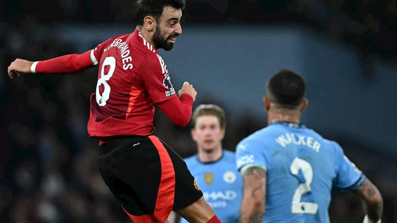 Em virada épica, United faz dois gols em dois minutos e vence City