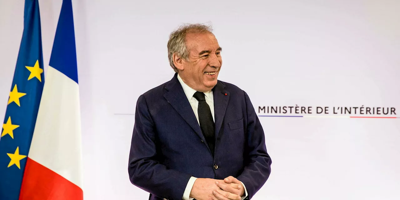 Gouvernement Bayrou : le programme des consultations auxquelles LFI refuse de participer