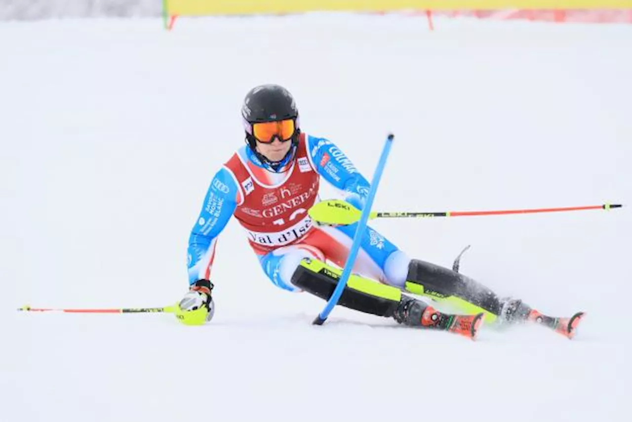 Steven Amiez en tête de la première manche du slalom de Val-d'Isère