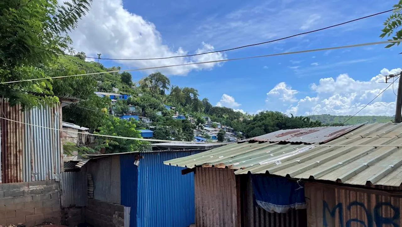 Cyclone Chido : des conditions de logement difficiles à Mayotte où quatre résidences principales sur dix sont