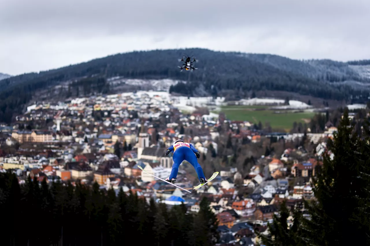 Paschke holt bei Skisprung-Heimspiel nächsten Sieg