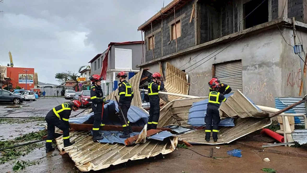 Vrees voor honderden doden door orkaan op Franse eiland Mayotte