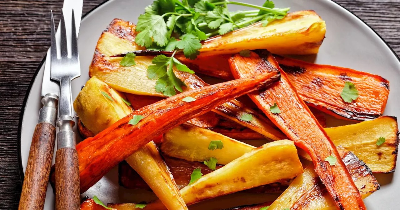 Michelin-trained chef shares 'to die for' air fryer caramelised carrot recipe